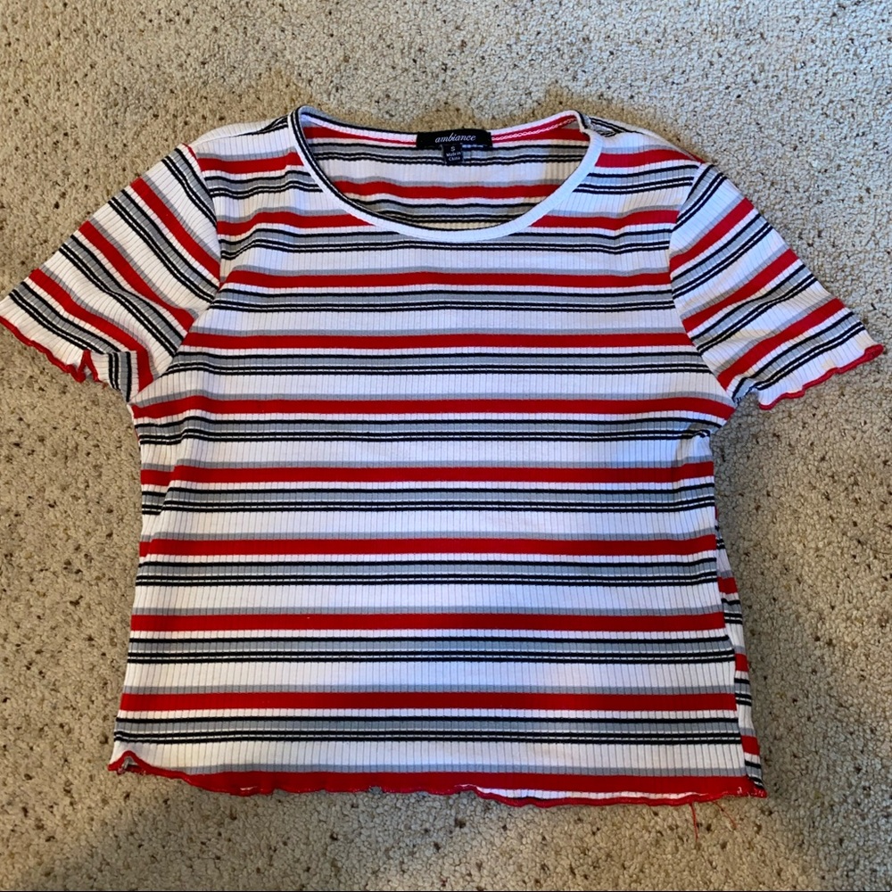 Red Cropped t shirt